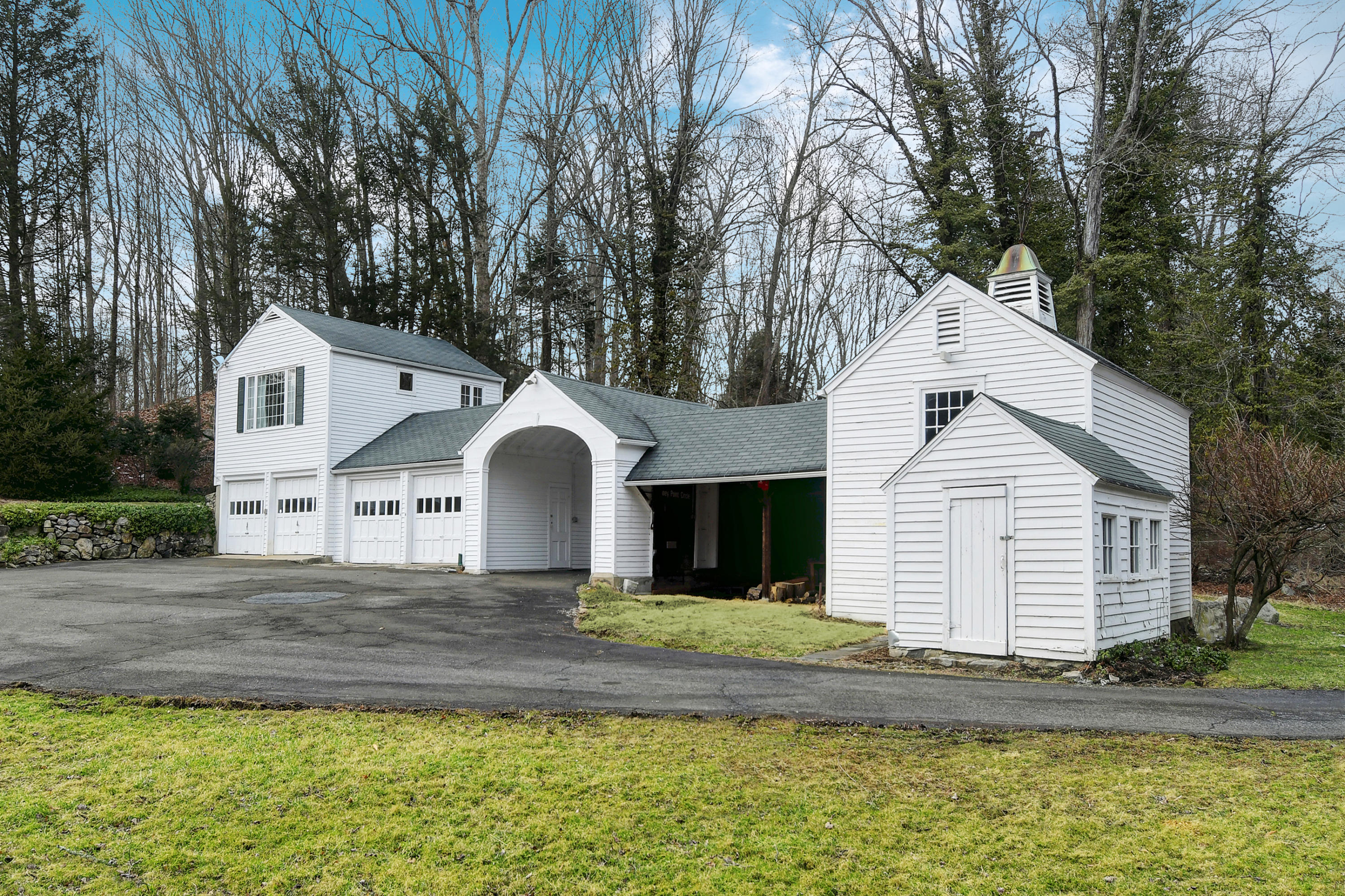 431 Greenley Road New Canaan, CT 06840 - Photo 23 of 25 Office, garages, barn