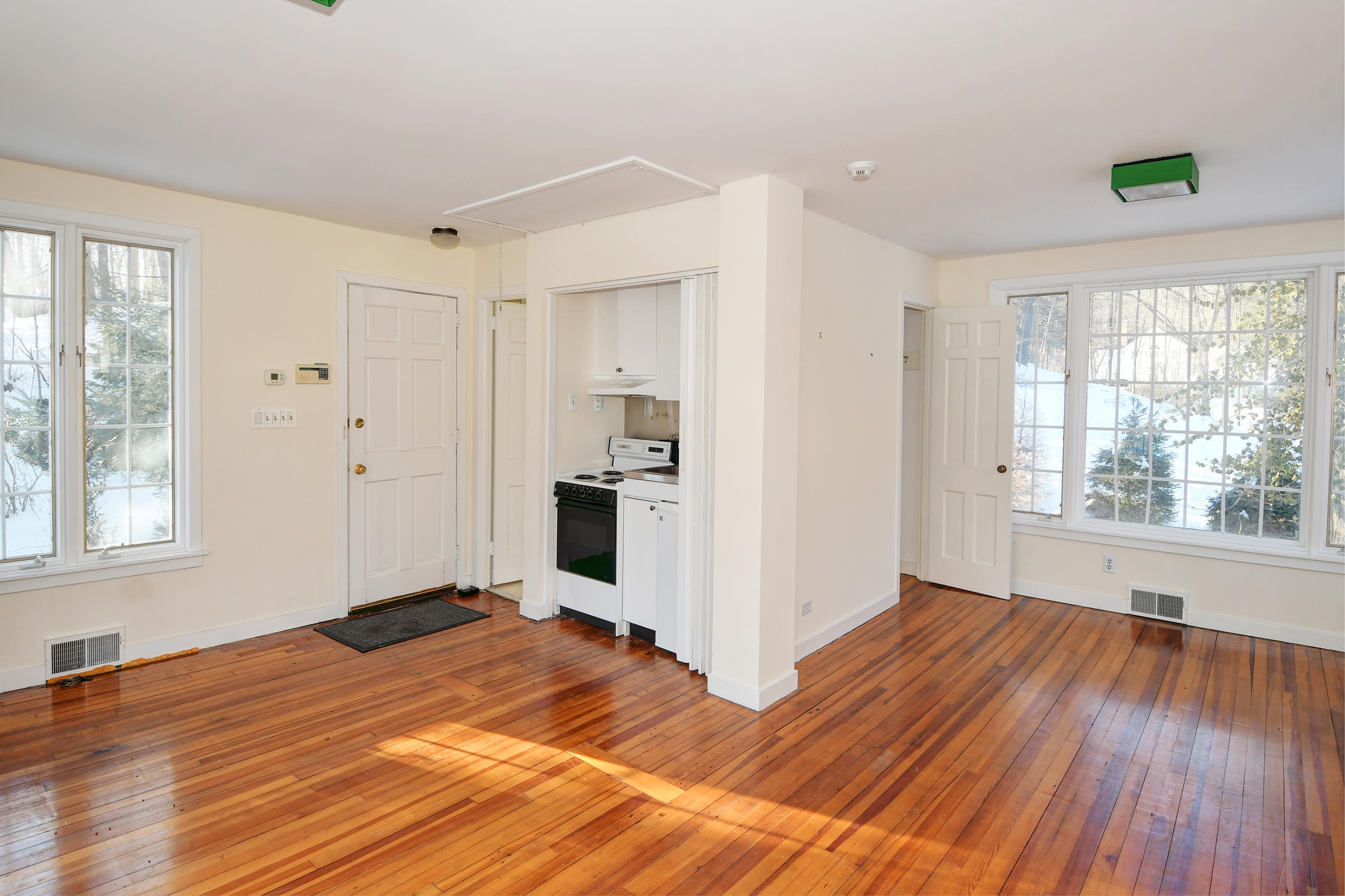 431 Greenley Road New Canaan, CT 06840 - Photo 24 of 25 Apartment