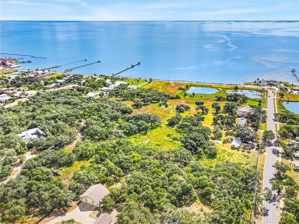 417 Fulton Beach Road Rockport, TX 78382 - Photo 7 of 19