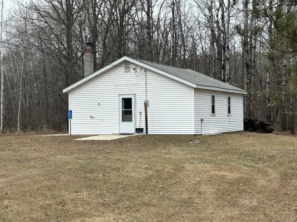 $67,500 | 5814 36th Street Northwest, Hackensack, MN 56452