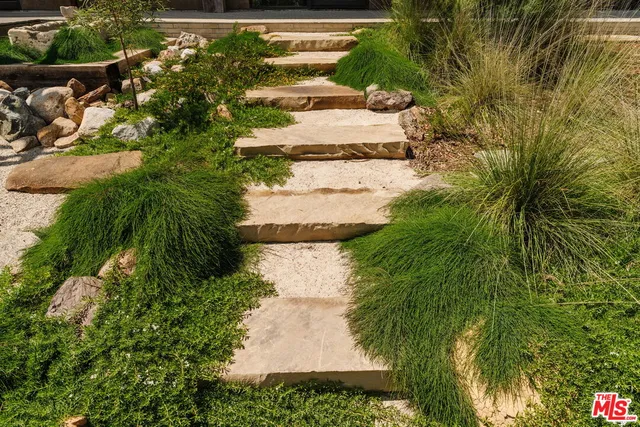 $3,995,000 | 225 Powderhorn Ranch Road, Topanga, CA 90290