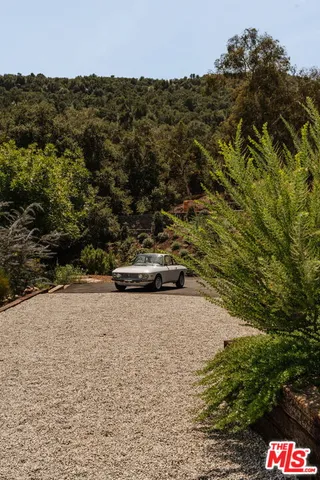 $3,995,000 | 225 Powderhorn Ranch Road, Topanga, CA 90290