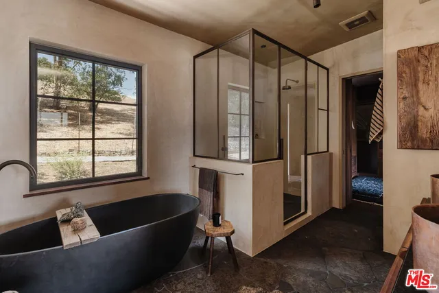 $3,995,000 | 225 Powderhorn Ranch Road, Topanga, CA 90290