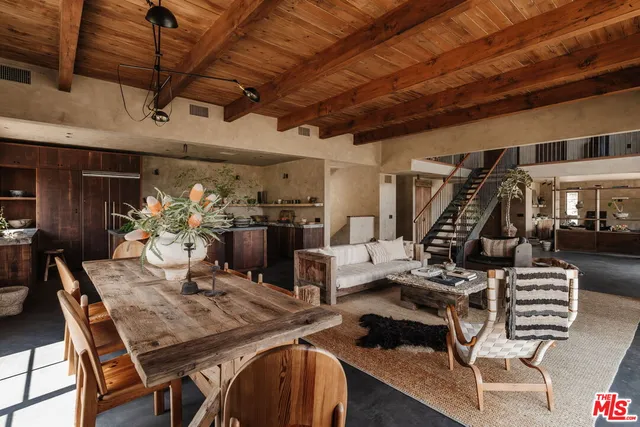 $3,995,000 | 225 Powderhorn Ranch Road, Topanga, CA 90290