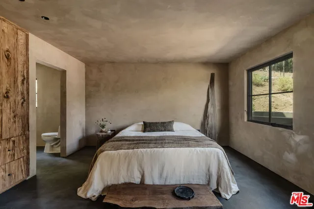 $3,995,000 | 225 Powderhorn Ranch Road, Topanga, CA 90290