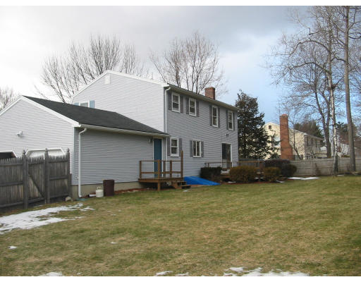 14 Bunker Hill Road Shrewsbury, MA 01545 - Photo 11 of 12 Gallery Image 11