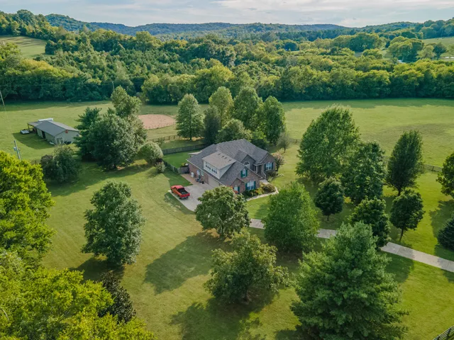 $810,000 | 4862 Toll Dugger Road, Culleoka, TN 38451
