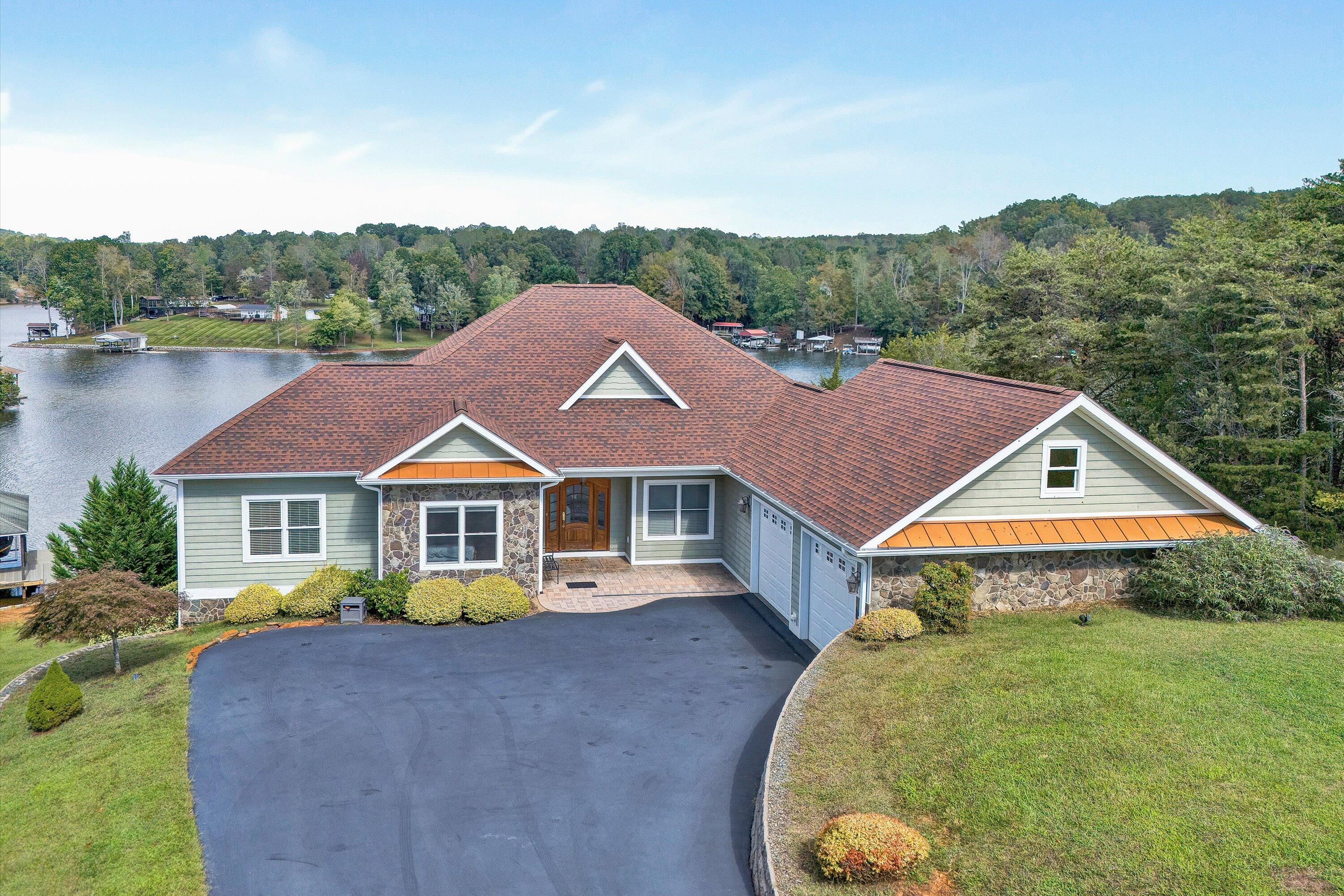 440 Augusta Way Wirtz, VA 24184 - Photo 2 of 63 F Ext2