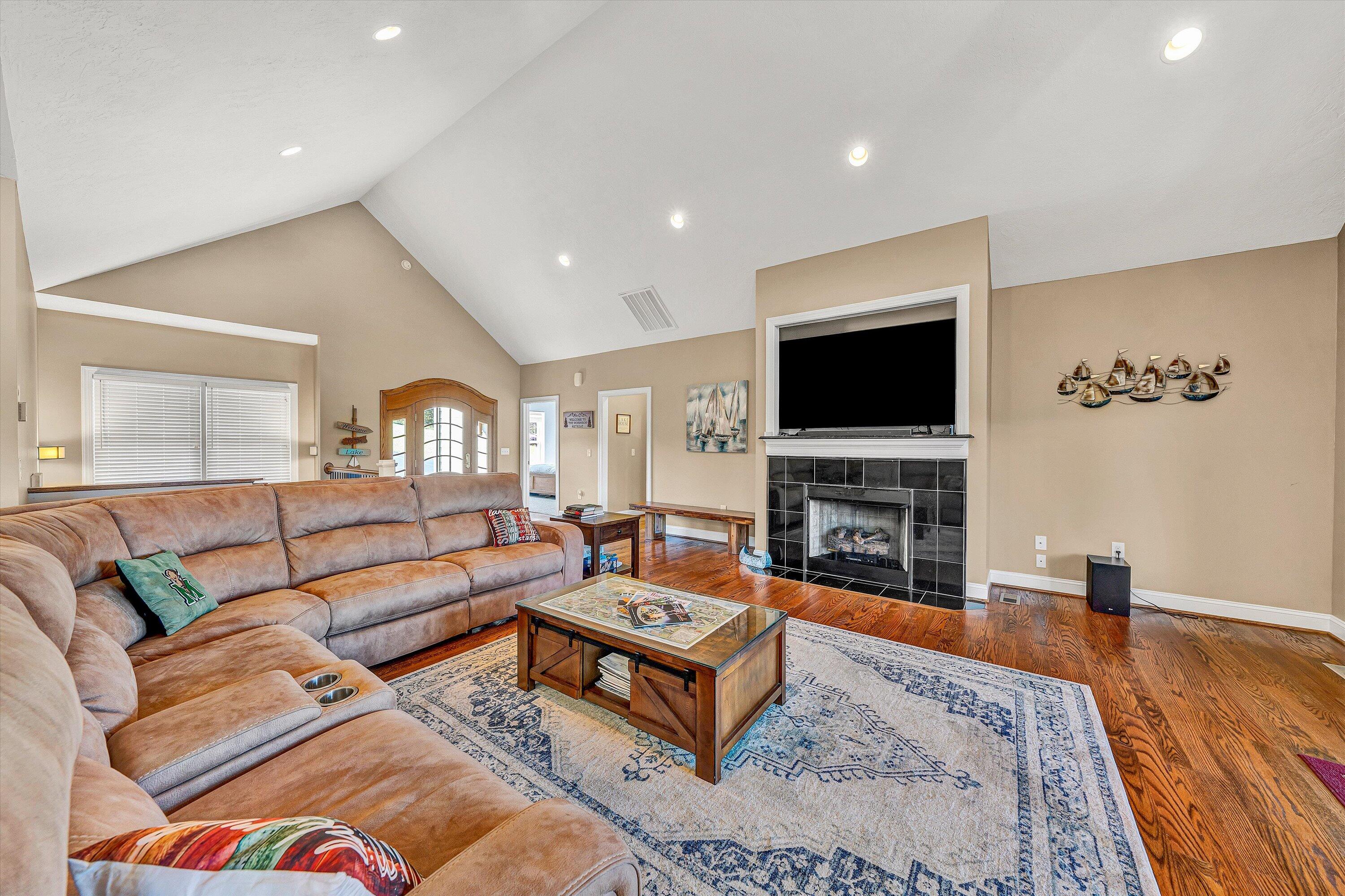 440 Augusta Way Wirtz, VA 24184 - Photo 7 of 63 a living room with furniture and a flat screen tv