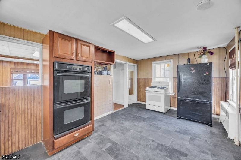 75 Laramie Road Plainfield, NJ 07060 - Photo 6 of 11