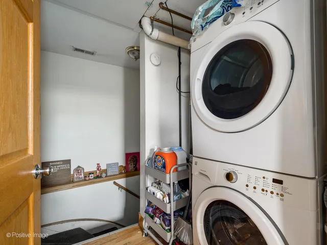 a view of an outdoor space