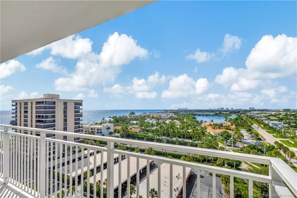 $9,000 | 500 Ocean Drive, Unit W11, North Palm Beach, FL 33408