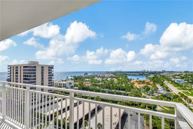$9,000 | 500 Ocean Drive, Unit W11, North Palm Beach, FL 33408
