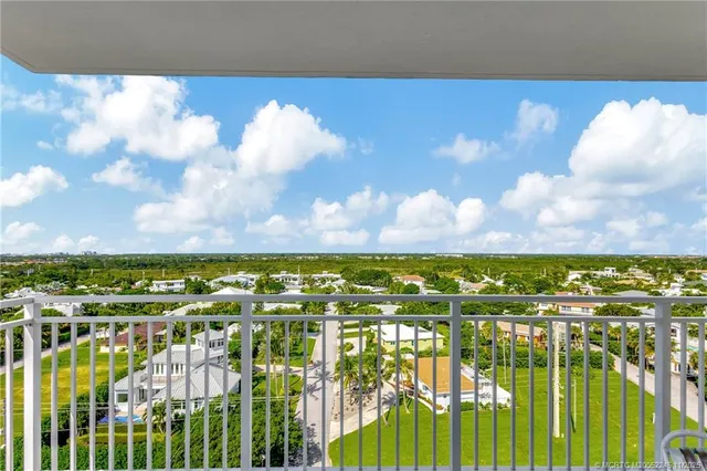 $9,000 | 500 Ocean Drive, Unit W11, North Palm Beach, FL 33408