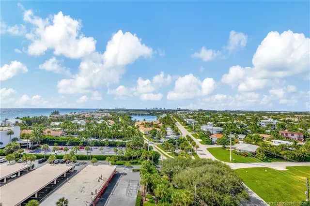 $9,000 | 500 Ocean Drive, Unit W11, North Palm Beach, FL 33408
