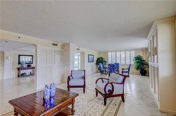 $9,000 | 500 Ocean Drive, Unit W11, North Palm Beach, FL 33408