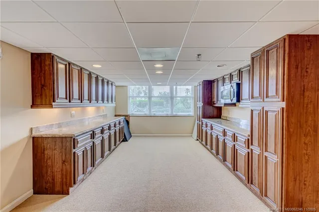 $9,000 | 500 Ocean Drive, Unit W11, North Palm Beach, FL 33408