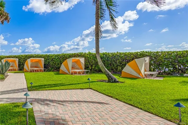 $9,000 | 500 Ocean Drive, Unit W11, North Palm Beach, FL 33408