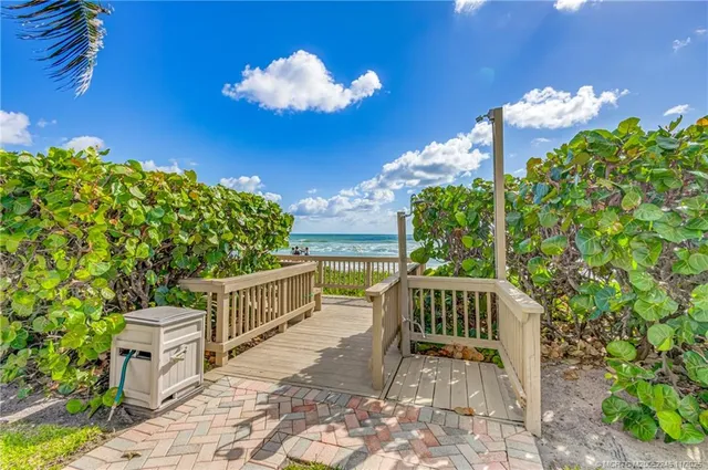 $9,000 | 500 Ocean Drive, Unit W11, North Palm Beach, FL 33408