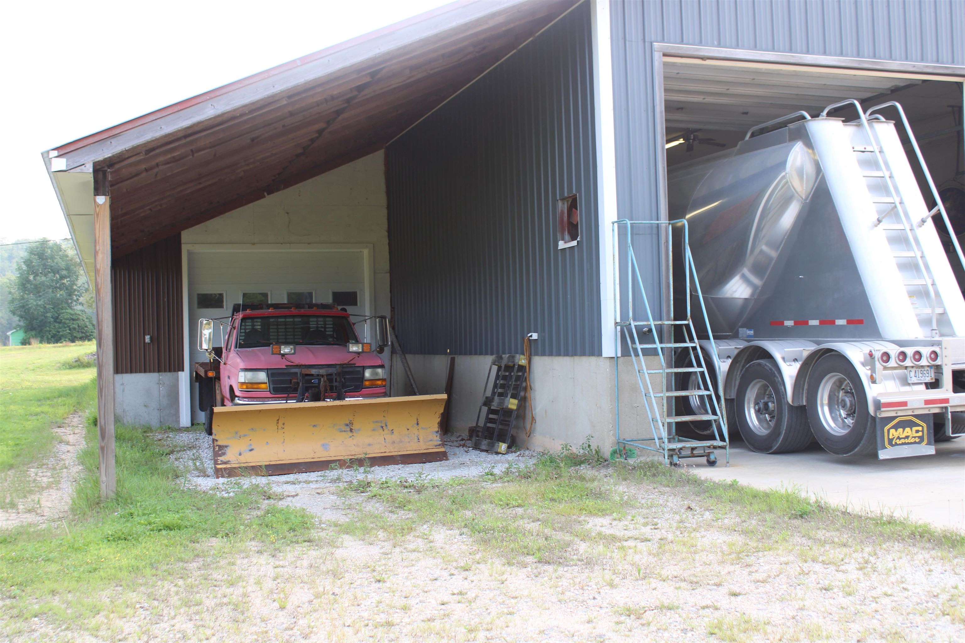 826 South Barnstead Road Barnstead, NH 03225 - Photo 35 of 47