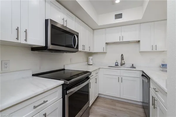 $349,000 | 116 Clyburn Street, Unit C6, Marco Island, FL 34145