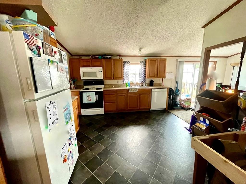 4684 West Ridge Drive Columbus, IN 47203 - Photo 2 of 8 Gallery Image 2