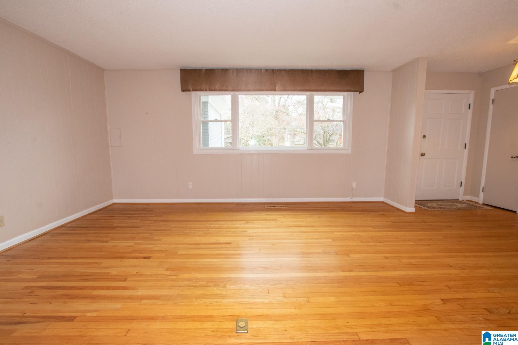 2025 Chapel Road Birmingham, AL 35226 - Photo 6 of 34