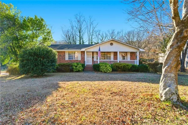 $250,000 | 3033 Thrasher Circle, Decatur, GA 30032
