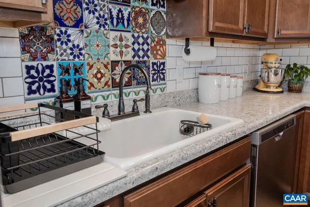 $305,000 | 445 Kirby Avenue, Waynesboro, VA 22980