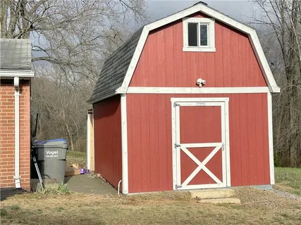 $444,800 | 3933 Hardt Drive, Gibsonia, PA 15044