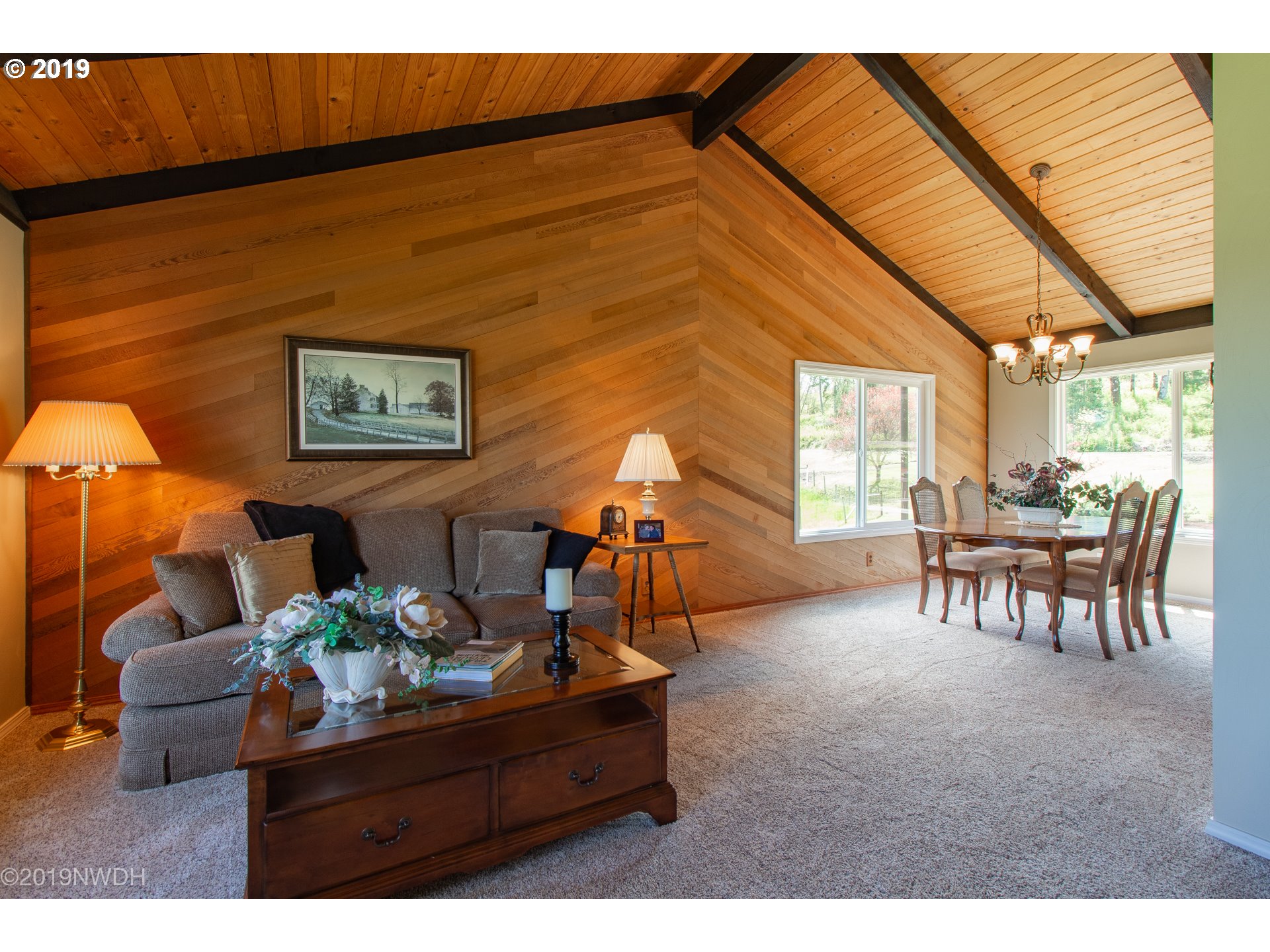 26614 Crow Road Eugene, OR 97402 - Photo 11 of 32 Gallery Image 11