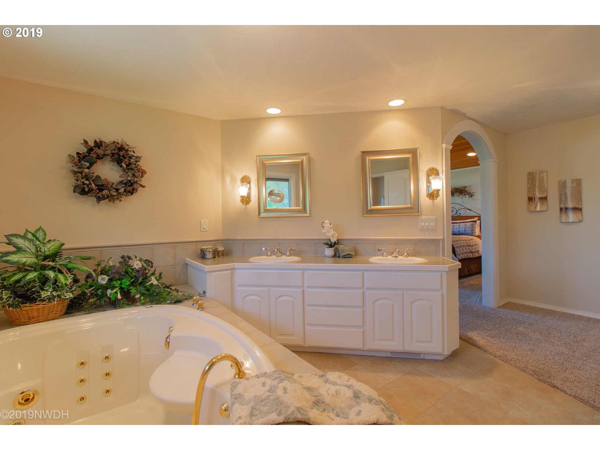 26614 Crow Road Eugene, OR 97402 - Photo 20 of 32 Gallery Image 20