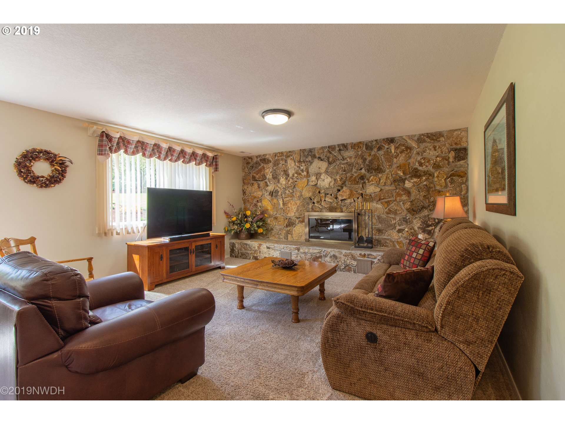 26614 Crow Road Eugene, OR 97402 - Photo 26 of 32 Gallery Image 26