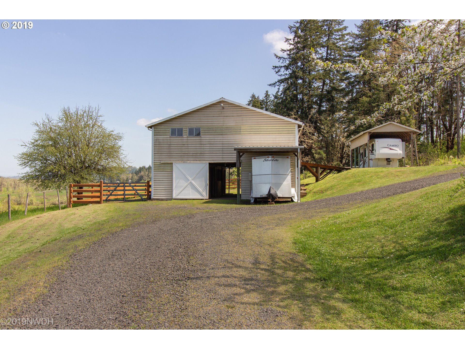 26614 Crow Road Eugene, OR 97402 - Photo 27 of 32 Gallery Image 27