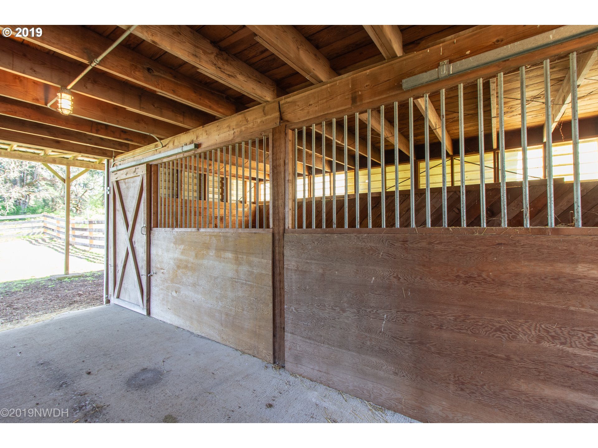 26614 Crow Road Eugene, OR 97402 - Photo 29 of 32 Gallery Image 29