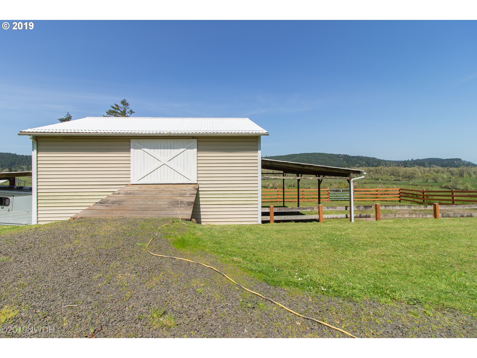 26614 Crow Road Eugene, OR 97402 - Photo 30 of 32 Gallery Image 30