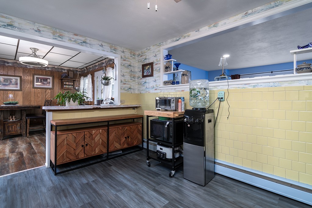 54 Ansonia Road Warwick, RI 02889 - Photo 14 of 35 Gallery Image 14