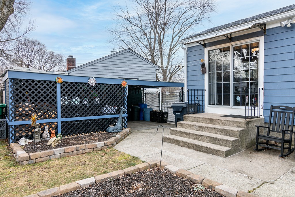 54 Ansonia Road Warwick, RI 02889 - Photo 28 of 35 Gallery Image 28