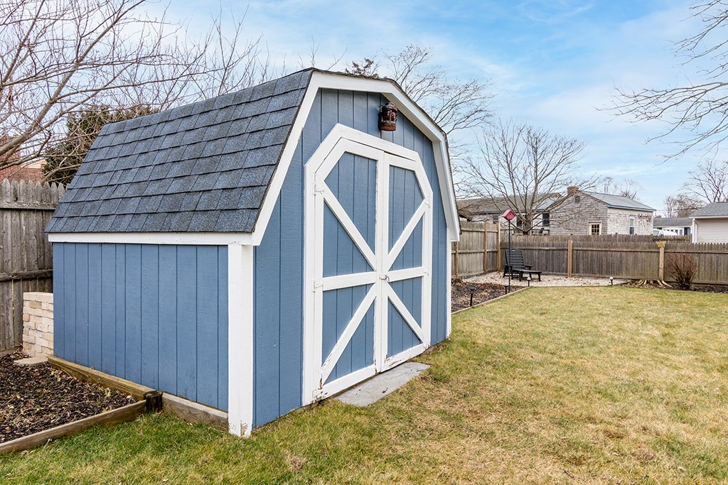 54 Ansonia Road Warwick, RI 02889 - Photo 30 of 35 Gallery Image 30