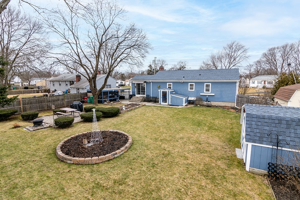 54 Ansonia Road Warwick, RI 02889 - Photo 4 of 35 Gallery Image 4