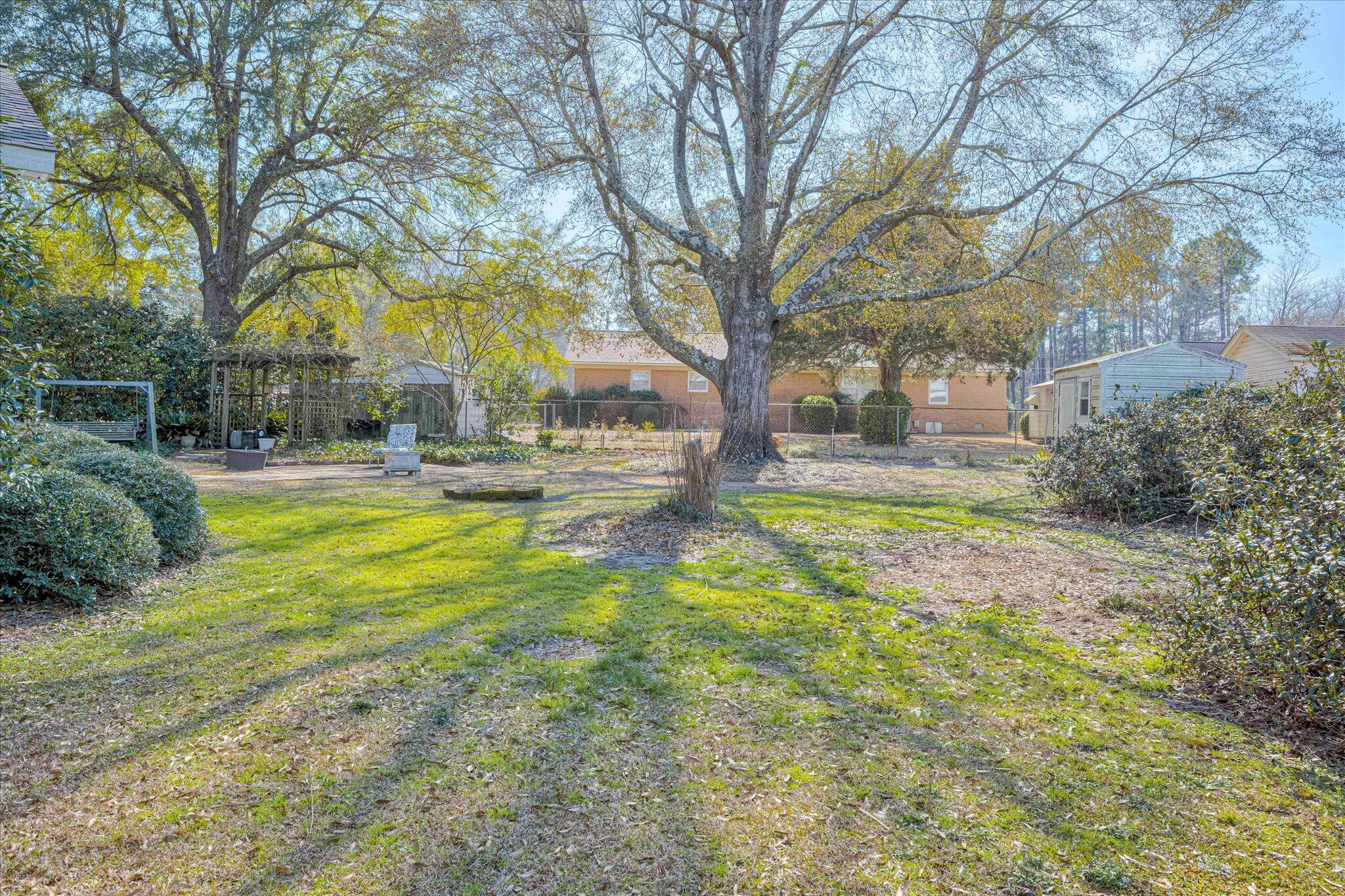 7 Donna Street Williston, SC 29853 - Photo 40 of 43
