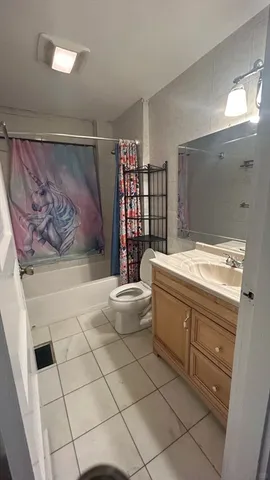 $2,600 | 25 Merrymount Avenue, Unit 1, Quincy, MA 02170