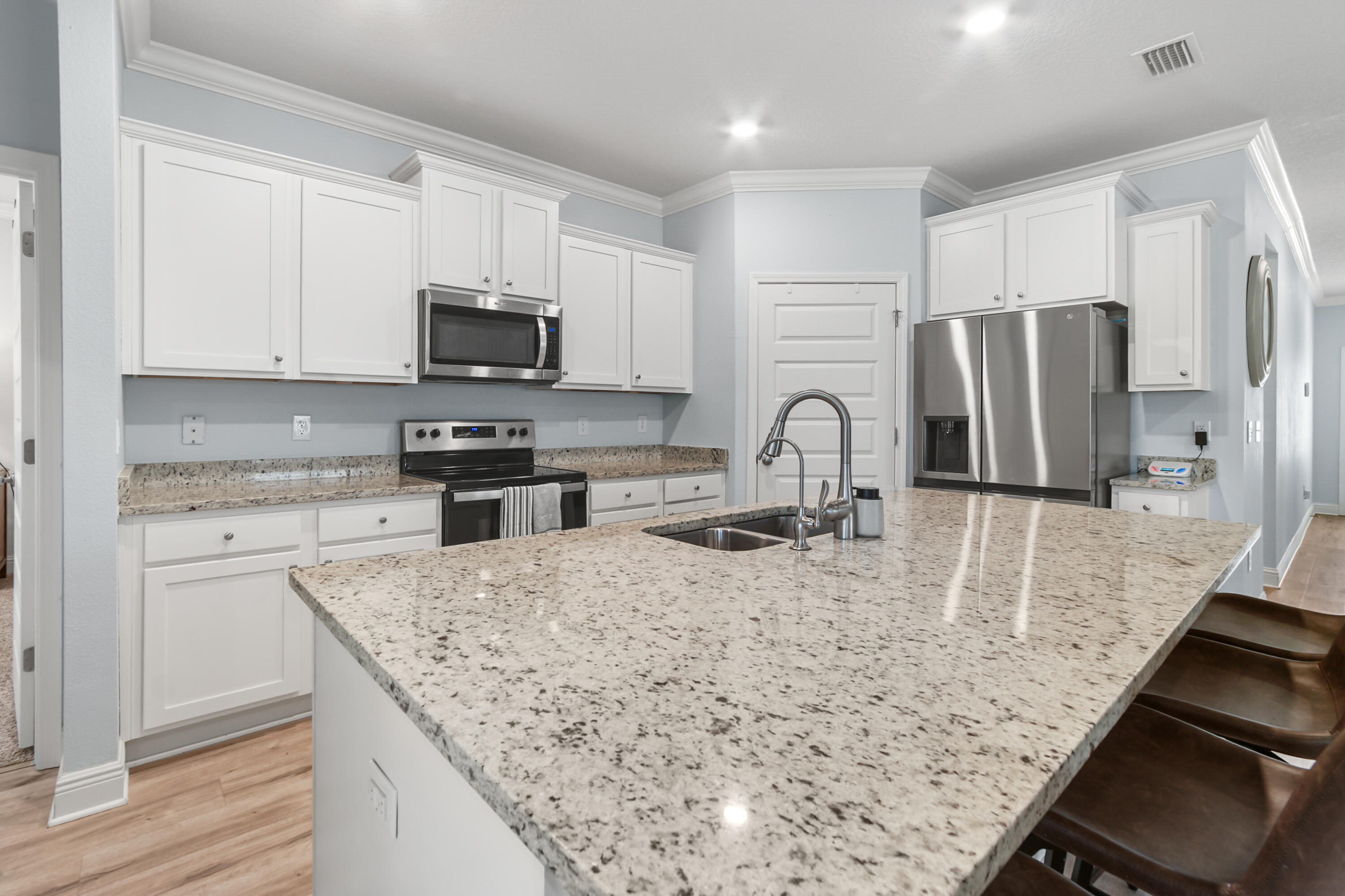 141 Lightning Bug Lane Freeport, FL 32439 - Photo 5 of 88 141 Lightning Bug