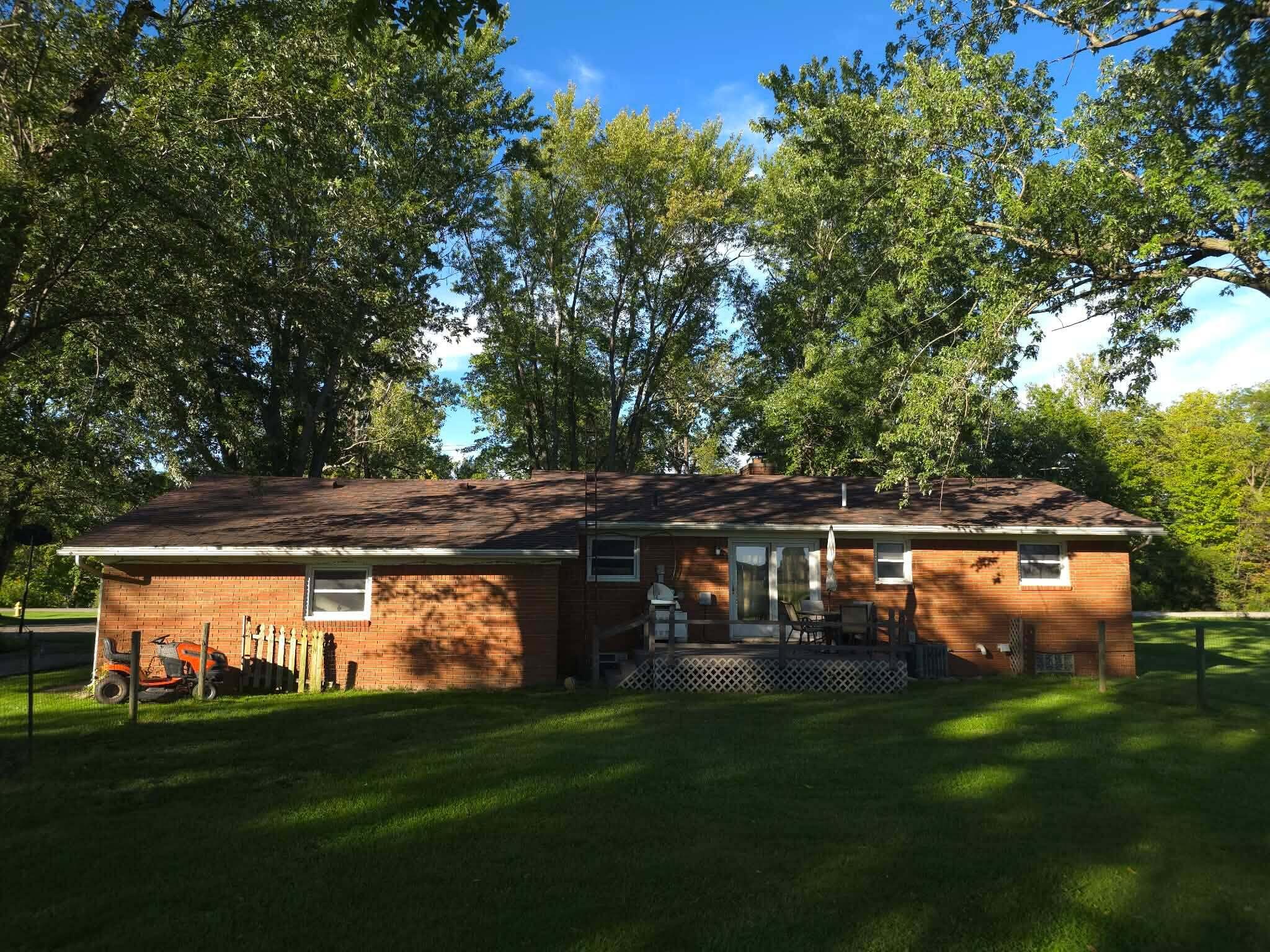 6261 Dixon Road Monroe, MI 48161 - Photo 1 of 29 Gallery Image 1
