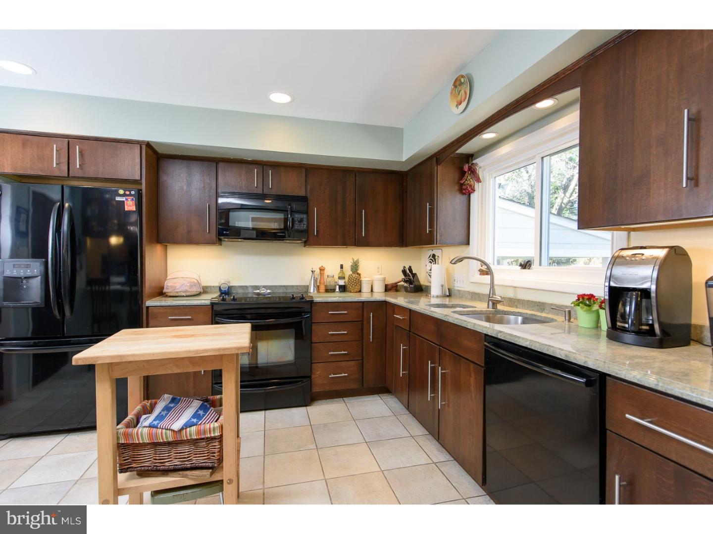 193 Mansion Road Newtown Square, PA 19073 - Photo 12 of 25