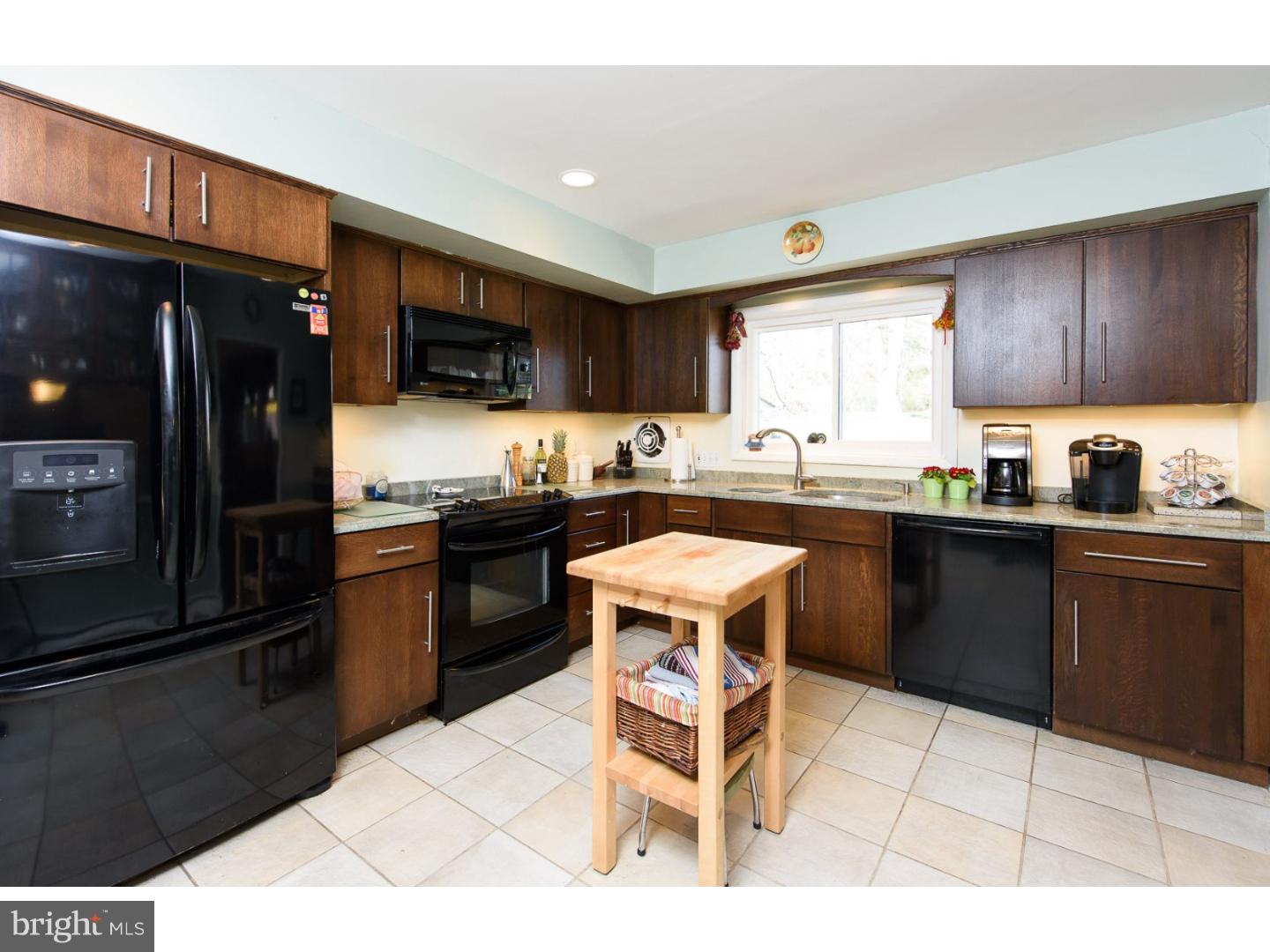 193 Mansion Road Newtown Square, PA 19073 - Photo 13 of 25