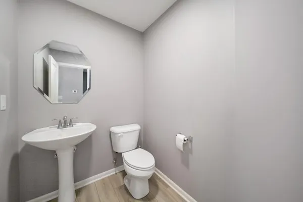 $371,000 | 1004 Atterberg Road, South Elgin, IL 60177