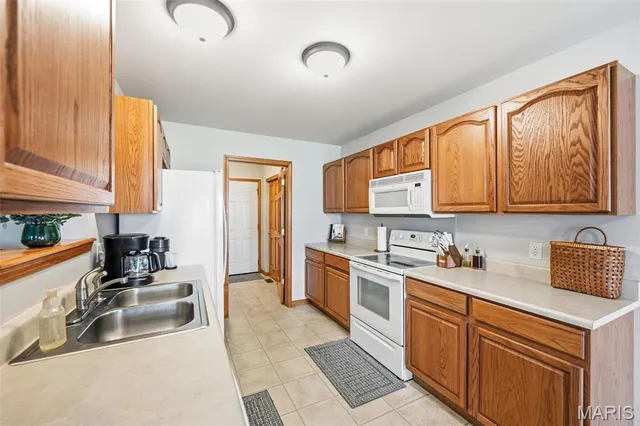 $242,900 | 1029 Pin Oak Drive, Warrenton, MO 63383