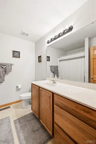 $242,900 | 1029 Pin Oak Drive, Warrenton, MO 63383