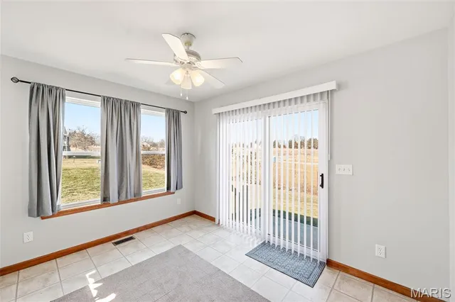 $242,900 | 1029 Pin Oak Drive, Warrenton, MO 63383